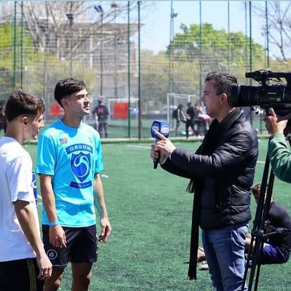 Young player training with Droom Soccer