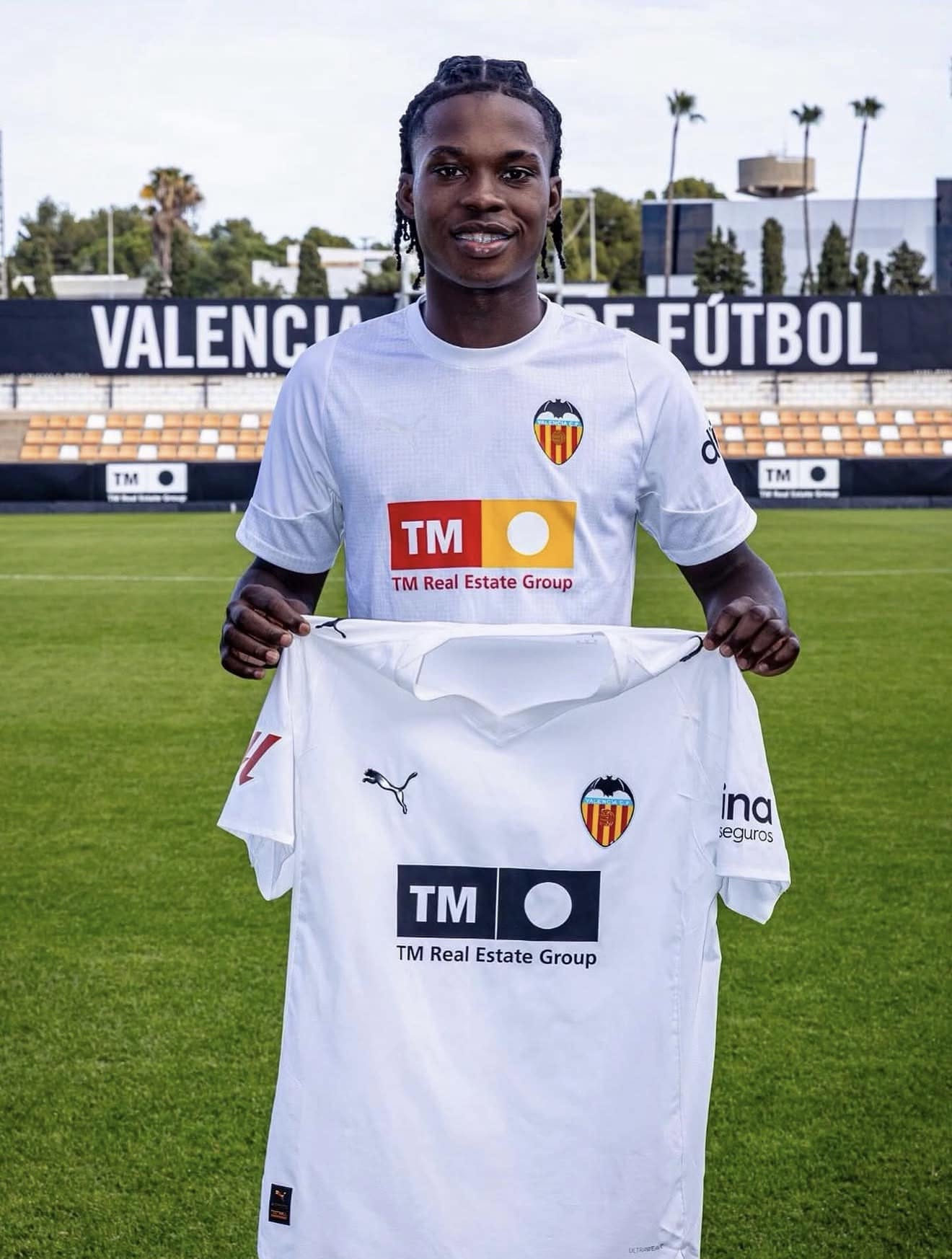 Valencia player signing